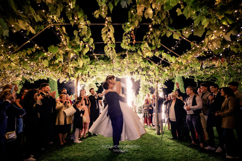 Location matrimonio all’aperto in Franciacorta nei giardini di Villa Baiana